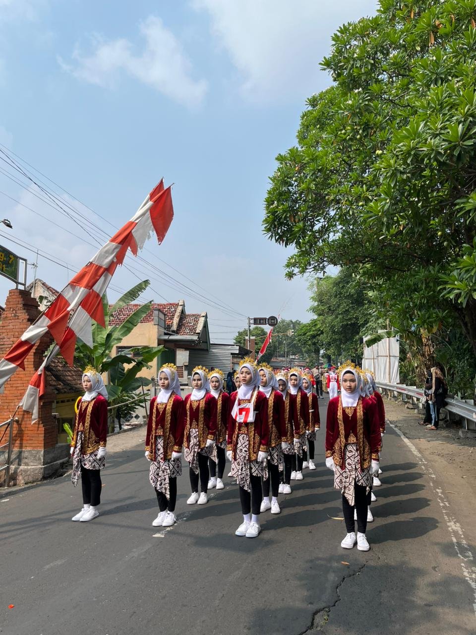 Gerak Jalan Regu Cewek